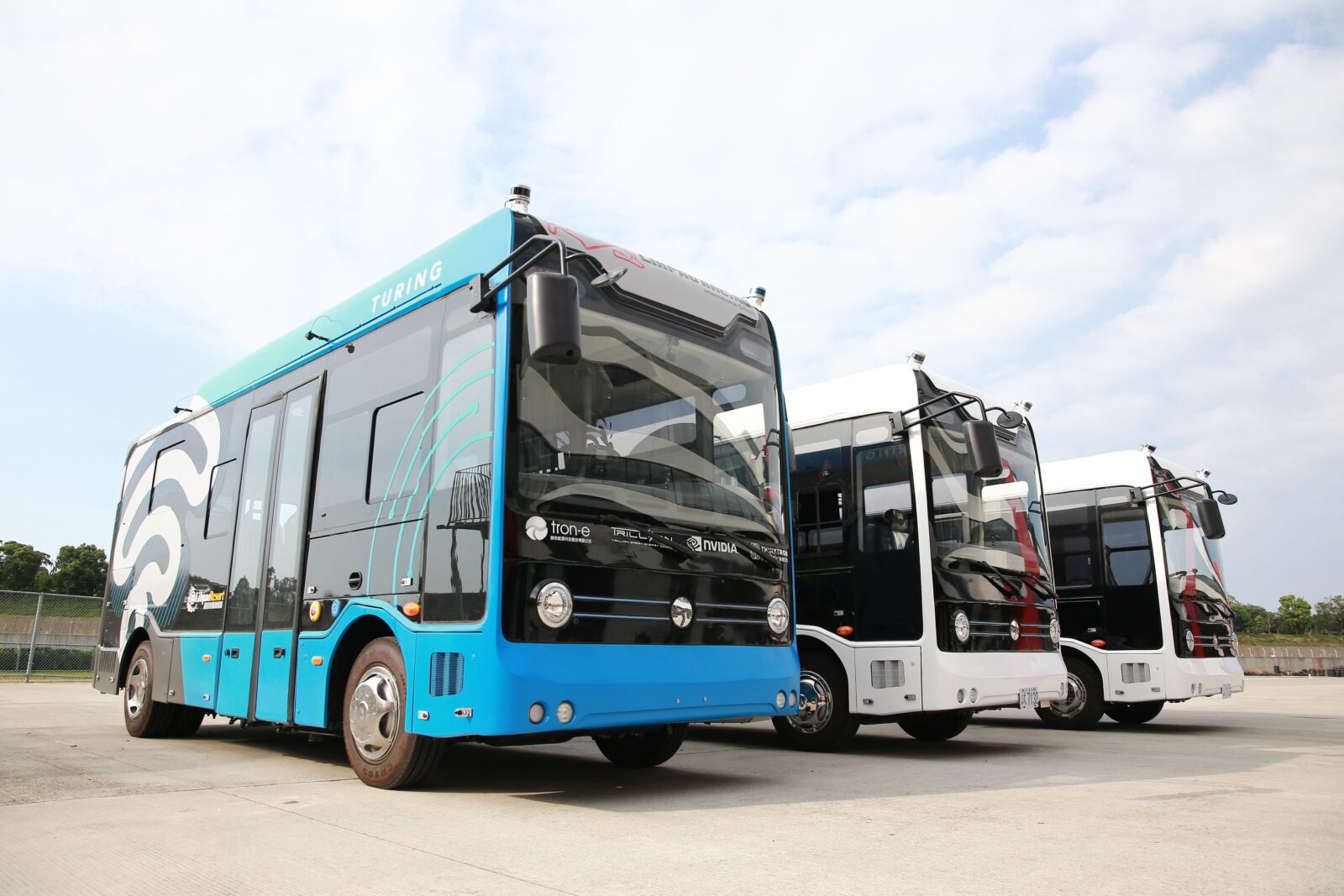 台北市府反駁沈伯洋「先提論」　交通局：自駕公車規劃去年已向議會說明 237