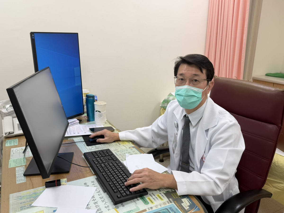 三軍總醫院外科部長黃才旺醫師提醒民眾，肺部疾病定期安排檢查及早發現問題並介入治療。