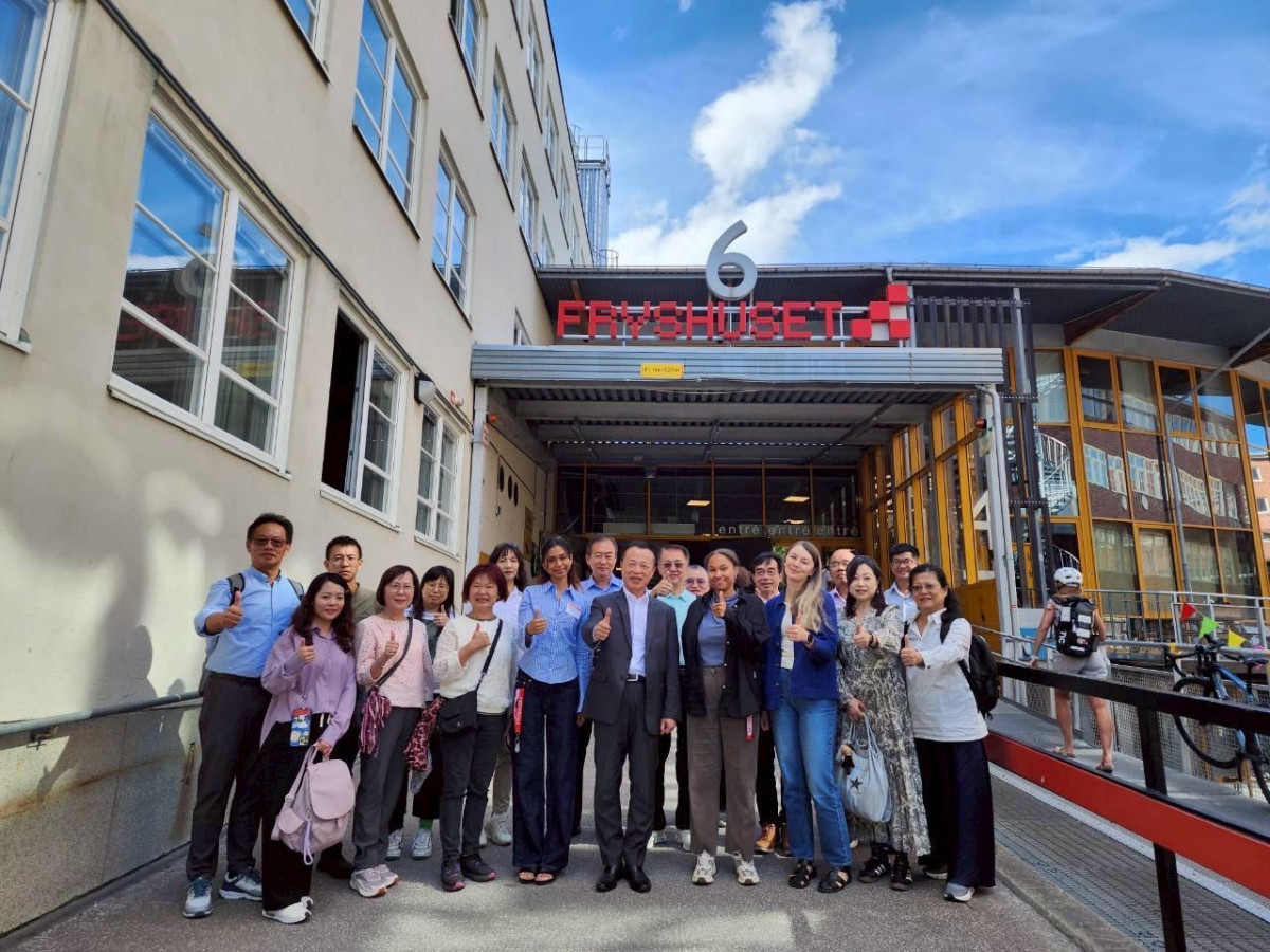 嘉義縣長翁章梁日前率縣府團隊赴北歐參訪，首站前往瑞典斯德哥爾摩知名青年組織Fryshuset交流觀摩／縣府提供