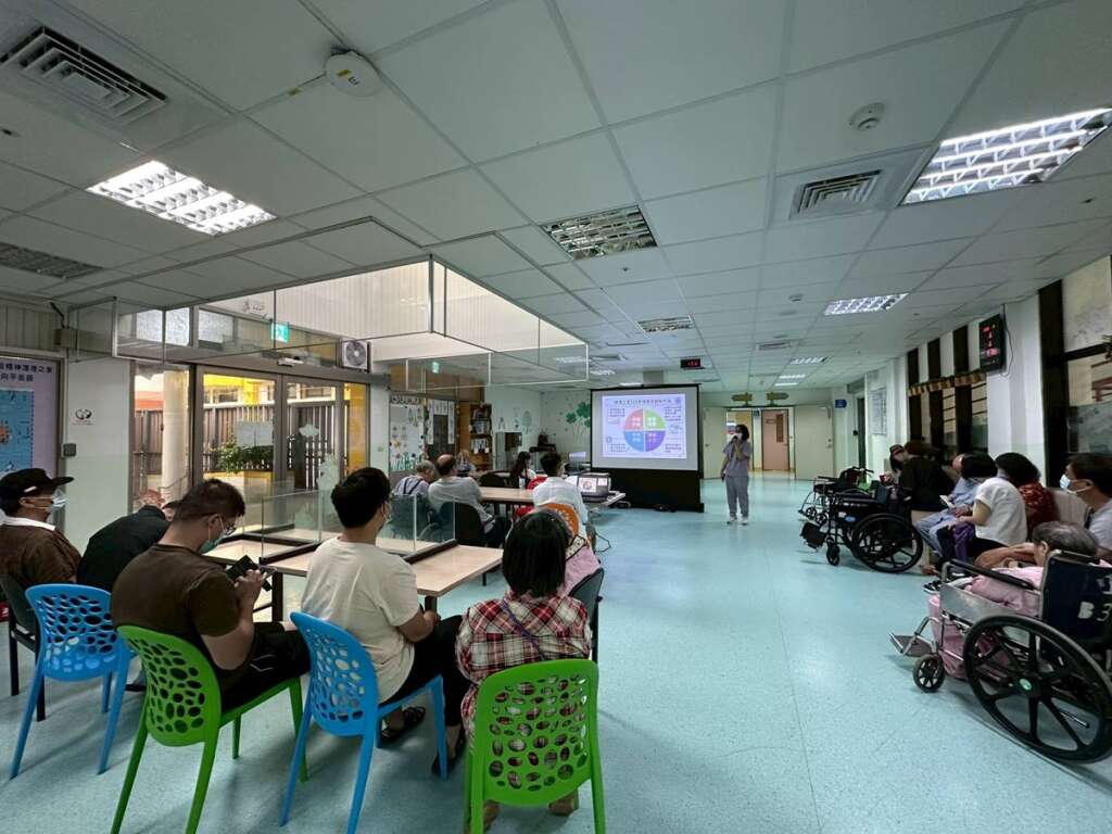 ▲關懷不間斷，康芯家園家屬座談會深化照護連結與醫療自主理念。