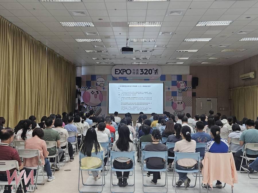 嘉義市政府邀廉政署肅貪組邱智宏組長主講「哨響正義在，法律當後盾—解析公益揭弊者保護法」。（圖/嘉義市政府提供）