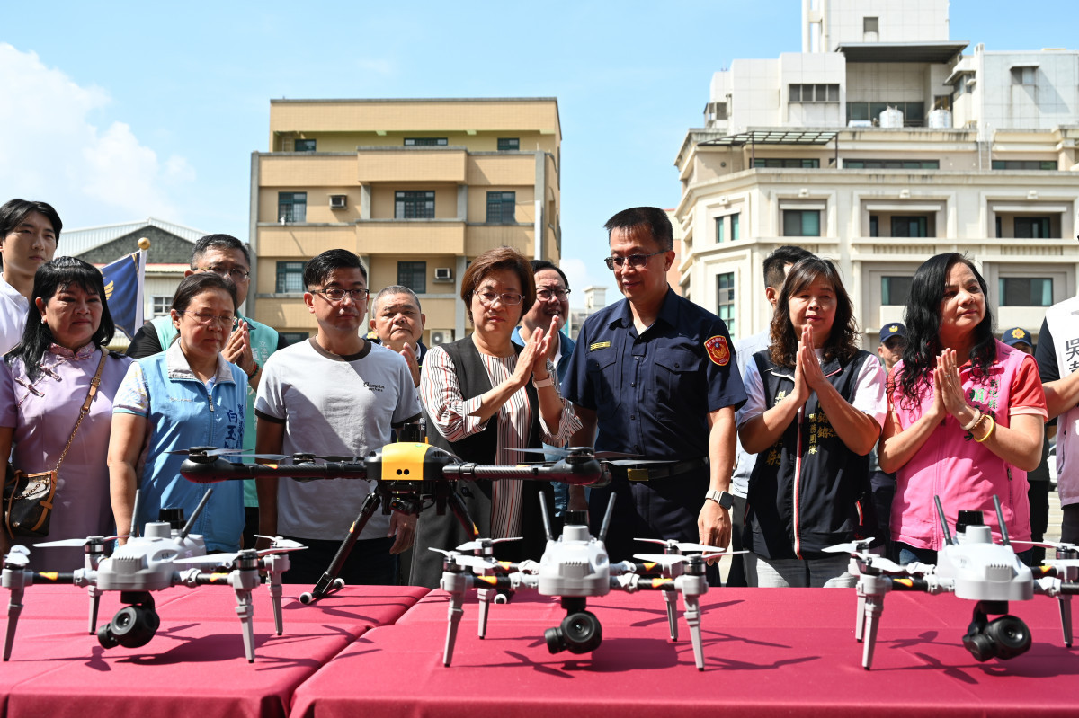 彰化警察局無人機隊正式成軍，11架無人機投入空中勤務強化治安維護。圖／彰化縣政府提供