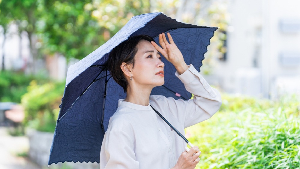 夏季中暑前兆有哪些？芳療師分享夏日香氛舒緩與日常保健建議