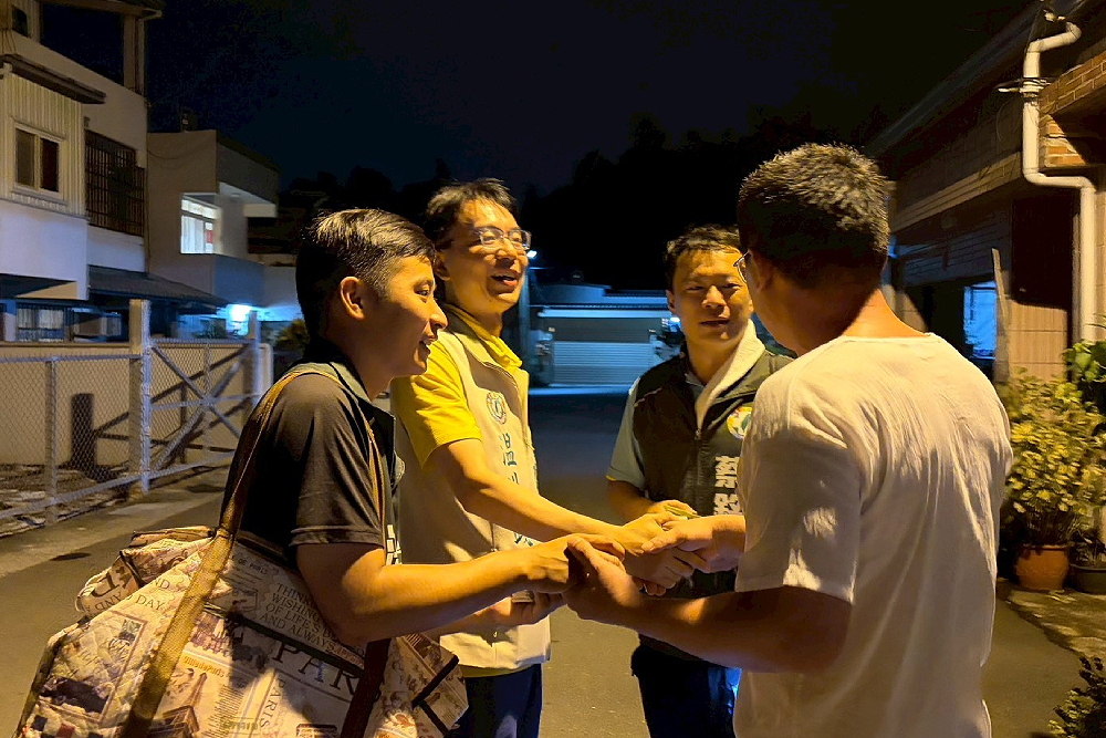 遭犬咬傷急診包紮續衝選戰　温世政推888升級偏鄉醫療 221