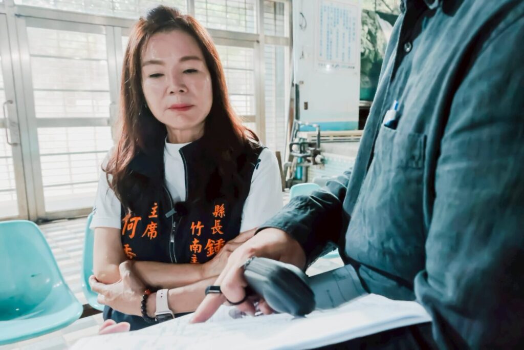 竹南鎮代會主席何秀綿倡推廚餘機補助解決民眾倒廚餘困擾。（圖／何秀綿粉專）