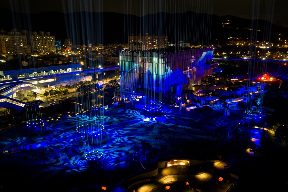 《海山夜行》點亮新北美術館！360度環景光雕打造沉浸式夜間體驗 - https://www.watchmedia01.com