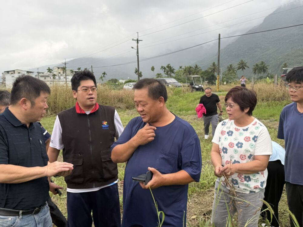 壽豐黃豆、黑豆田泡水災情慘　張峻偕黃玲蘭會勘爭取現金救助 229
