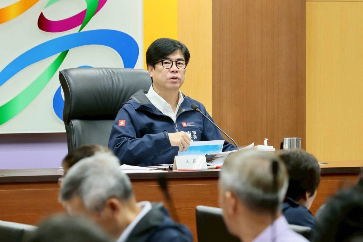 ▲市長陳其邁於市政會議，聽取教育局「高雄市親師生溝通調處機制」專案報告，並表示這是推動教育現場改革的第一步，同時建議中央盡速修改校事會議規則。