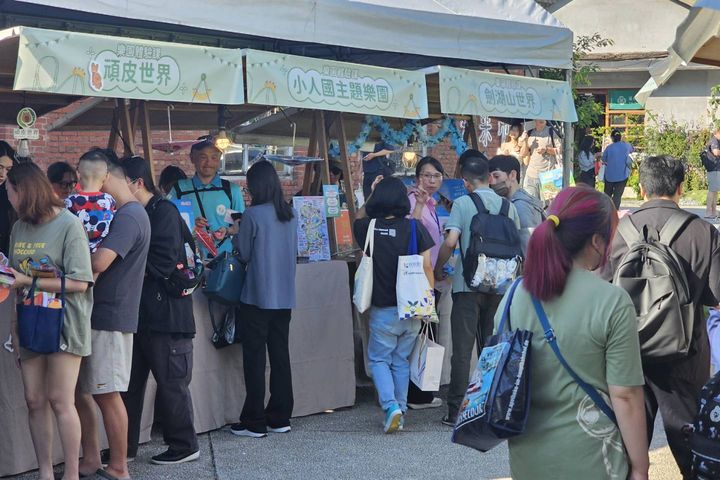 「再回遊樂園 歡樂同學會」全臺主題樂園華山集結！熱鬧迎接暑期到來
