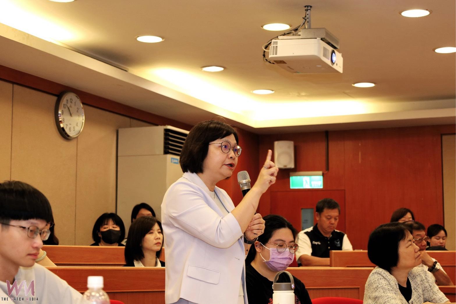 AI眼鏡進軍臨床第一線　亞洲大學攜手佐臻打造智慧賦能新模式 - https://www.watchmedia01.com