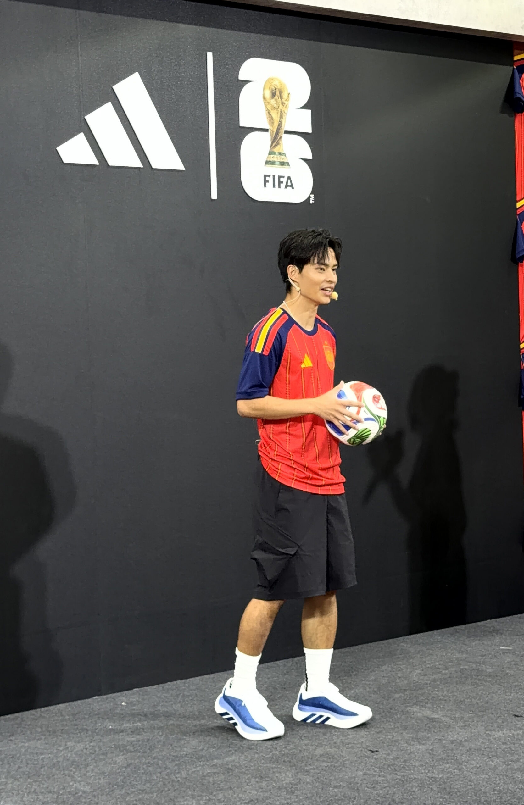 《足球》考取UEFA教練證仍不忘旅外夢 袁永誠：不去嘗試才是真正的失敗