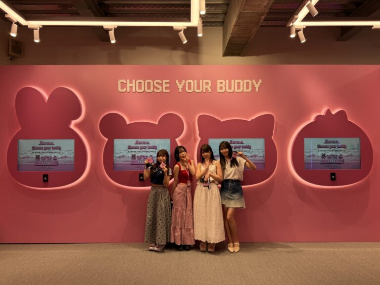 日本新生代女子偶像團體「SORRY.IDOL（すみません。）」在展區內大秀少女心，直呼「台灣粉絲真的太幸運了！」。(圖/株式会社PLUG 提供)