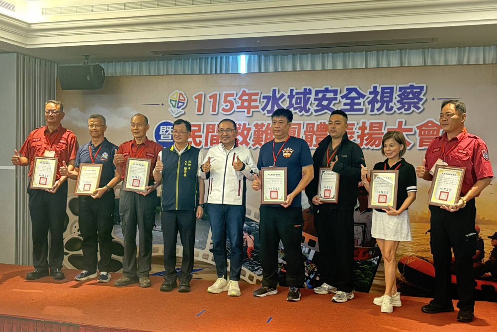 淡江大橋通車後首度水域救援演練　侯友宜：展現跨單位應變及科技救援量能 65