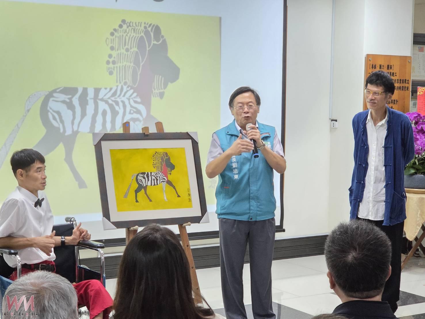 紀錄片導演與身障創作者書畫聯展　愛心競拍傳愛若竹 - https://www.watchmedia01.com