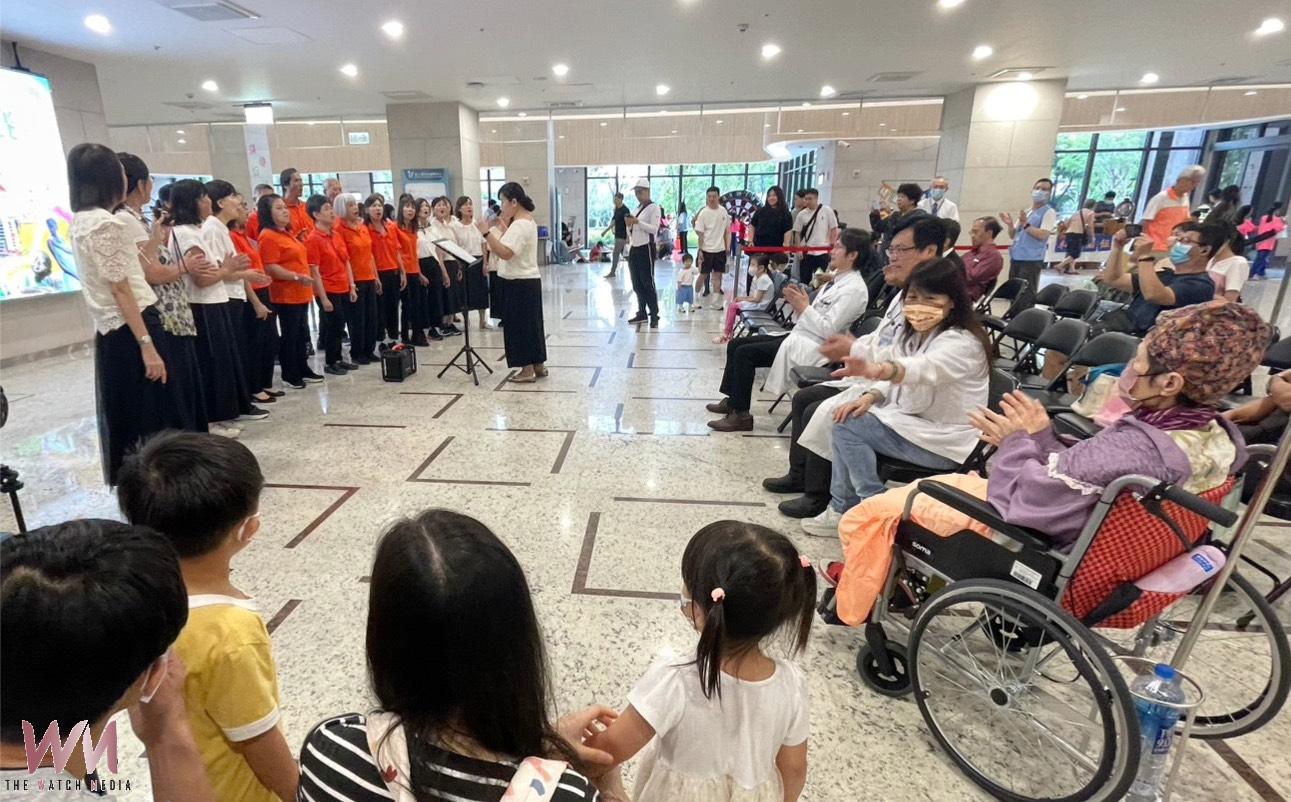 中醫大市醫「遇見幸福守護」登場　醫療結合藝術打造健康城市新地標 - https://www.watchmedia01.com