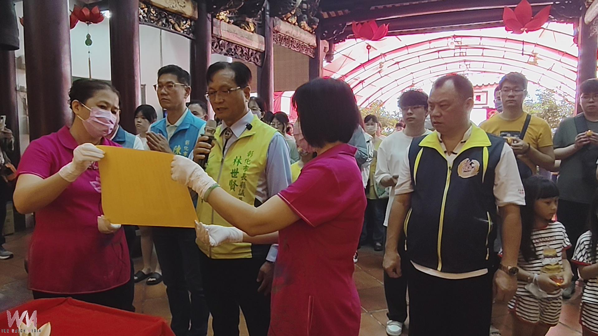 (有影片)/考前真的來抱佛腳!開化寺祈福吸引考生參加 - https://www.watchmedia01.com