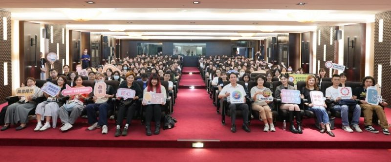 人生只有一次我要活得淋漓盡致 勞工局職人講座帶領顯化理想人生