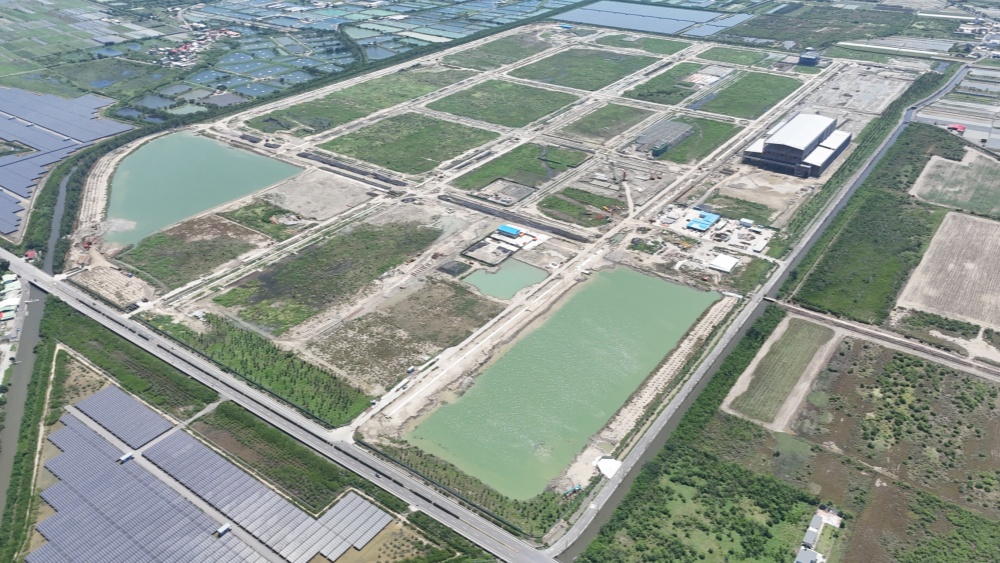科技點亮百工百業:黃偉哲擘劃「AI機器人黃金三角」 46 20260630020