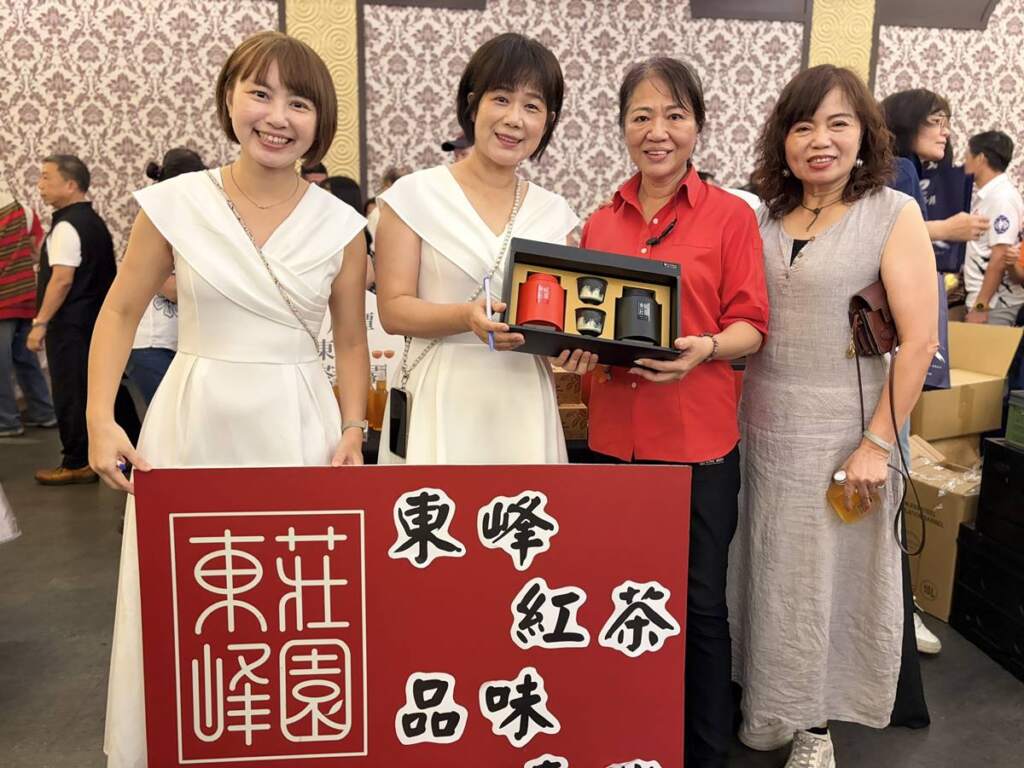▲2026南投十大伴手禮出爐,16年品牌打造南投特色名產,雙重評選擦亮在地品牌。(圖/記者蘇彩娥攝)