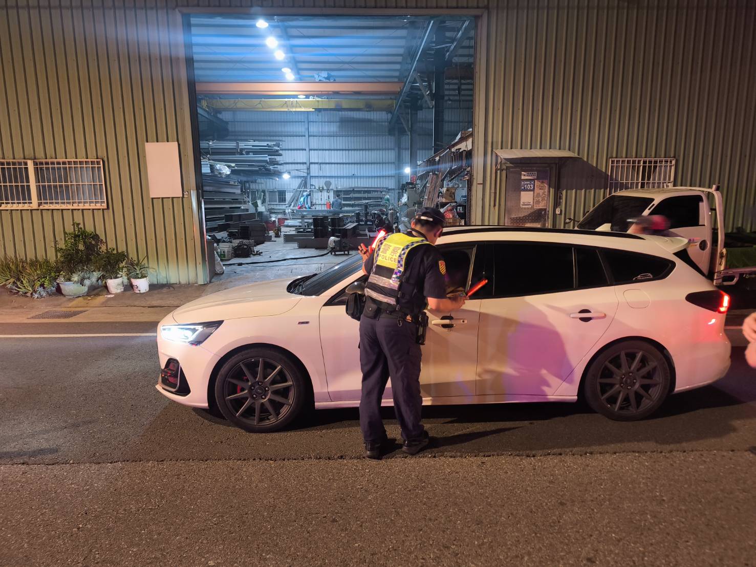 喪屍煙彈列一級毒品!桃市警局鐵腕取締 昨晚查獲18人酒、毒駕 S 82960408