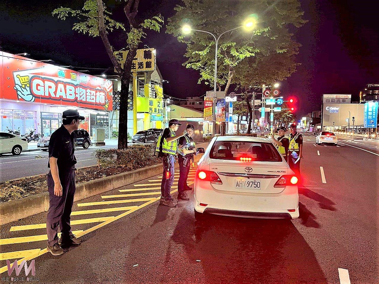 嘉市警動員80警力　封閉式路檢連破7件酒毒駕及通緝 - https://www.watchmedia01.com