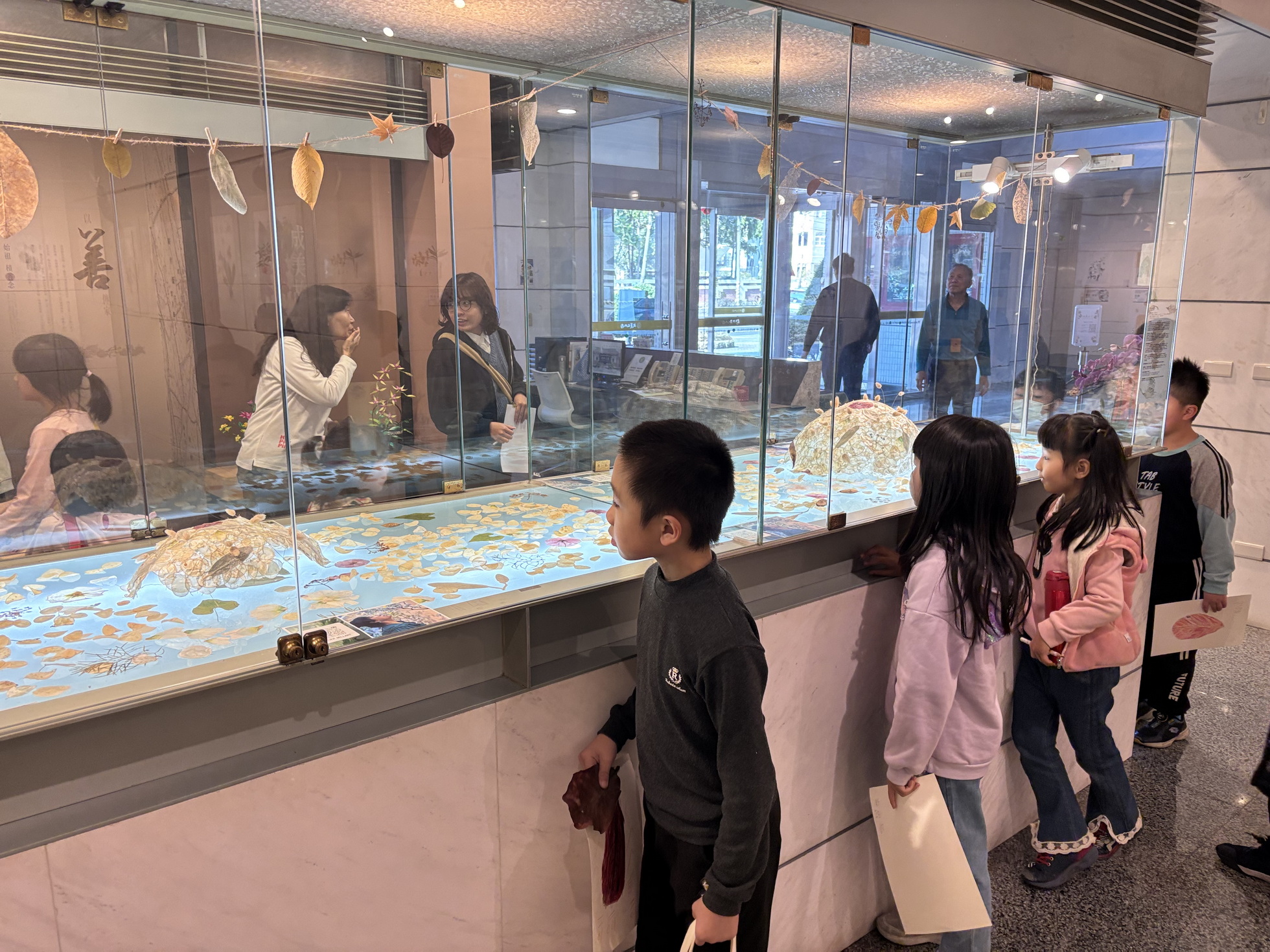 想辦個展看這裡!成美藝廊徵件7月1日開放報名 - https://www.watchmedia01.com