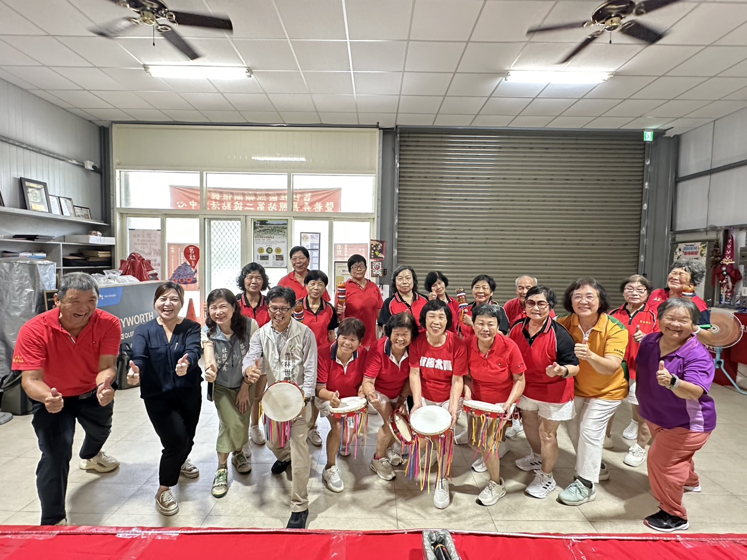 (有影片)/芬園公所暖心加碼!10萬食材助4據點長輩共餐 - https://www.watchmedia01.com