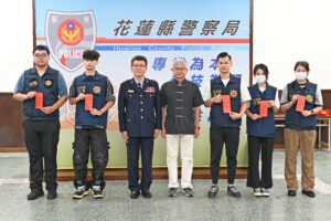 原住民之光 花蓮警3位原民同仁榮升第六序列 6月局務會報表揚績優 激勵士氣 52 %E4%BA%94 1