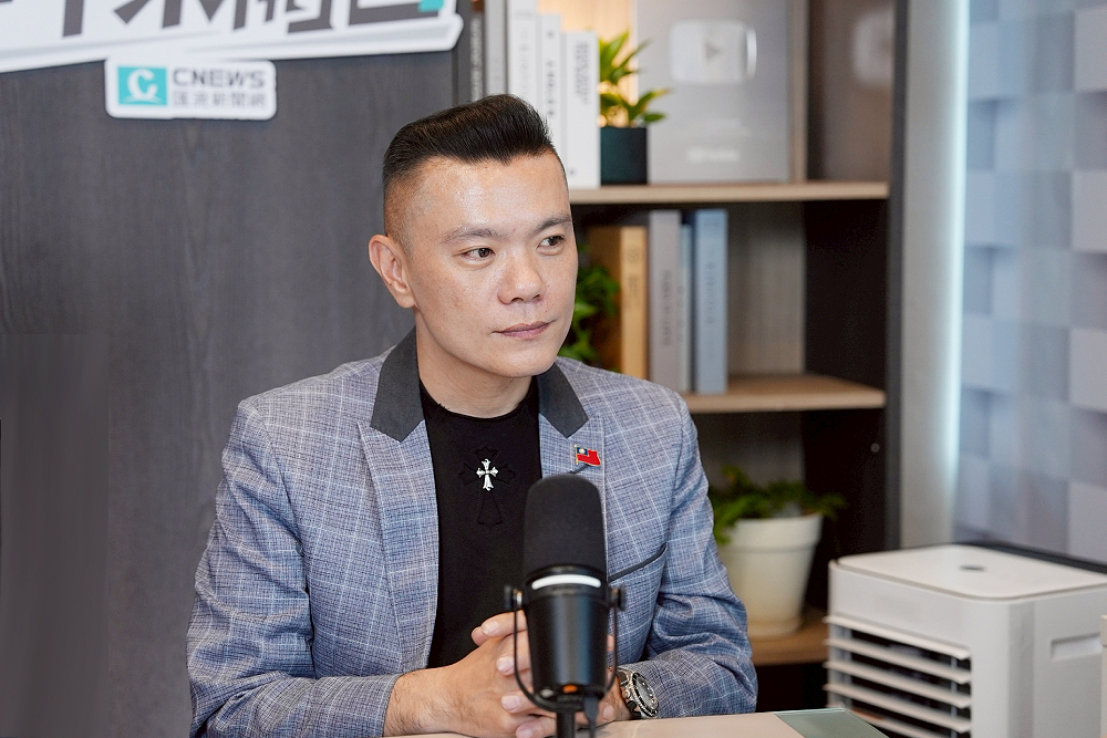 綠批國民黨操作無人機「炸山喊造山」 江和樹反問:中央替台中爭取多少產業資源 234 綠批國民黨操作無人機「炸山喊造山」 江和樹反問:中央替台中爭取多少產業資源 233