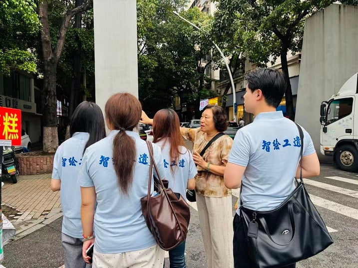▲廈門海院學子實地走訪杏林。