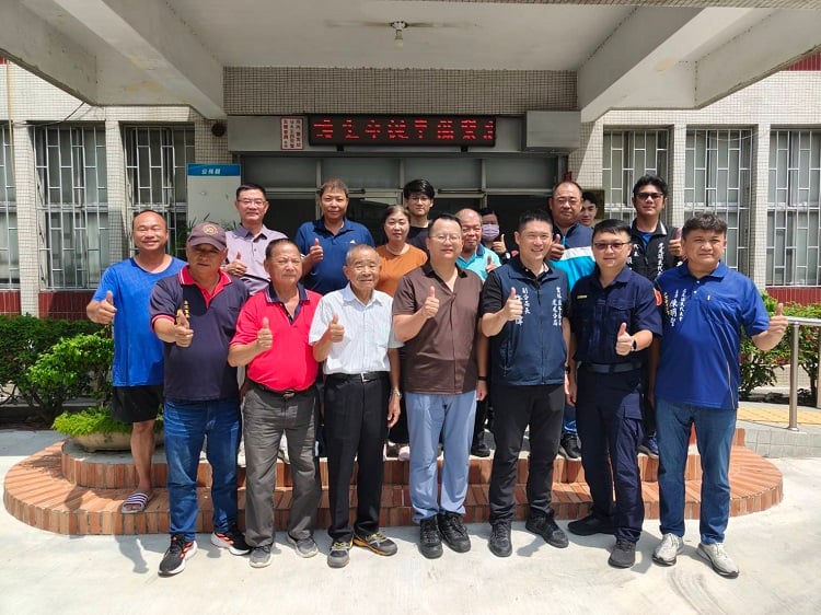 ▲埒內所迎新所長許展育,分局長親勉:成為地方堅強後盾。(記者劉峻文攝)