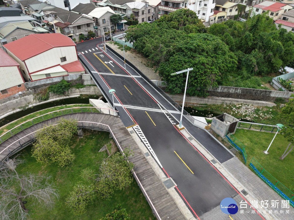敦富八街銜接大成街「敦富八橋」正式通車