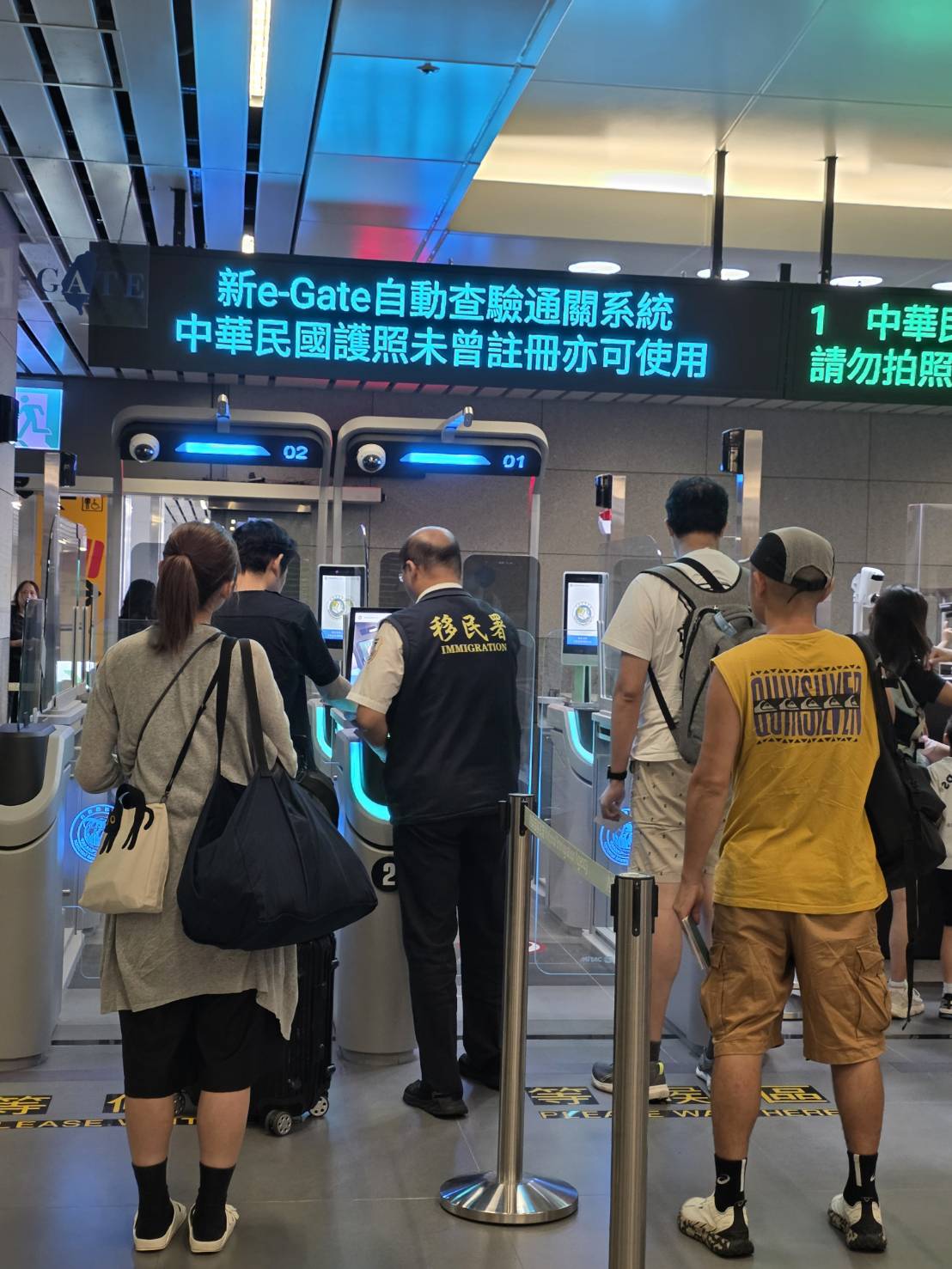 台中國際機場直飛成都天府今啟航 移民署增派人力、推e-Gate提升通關效率