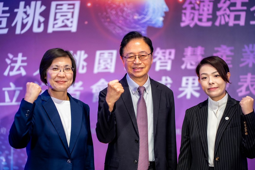 桃園智慧產業學院開幕 徐欣瑩、張善政、高虹安共創新世代科技廊帶 124 桃園智慧產業學院開幕 徐欣瑩、張善政、高虹安共創新世代科技廊帶 123