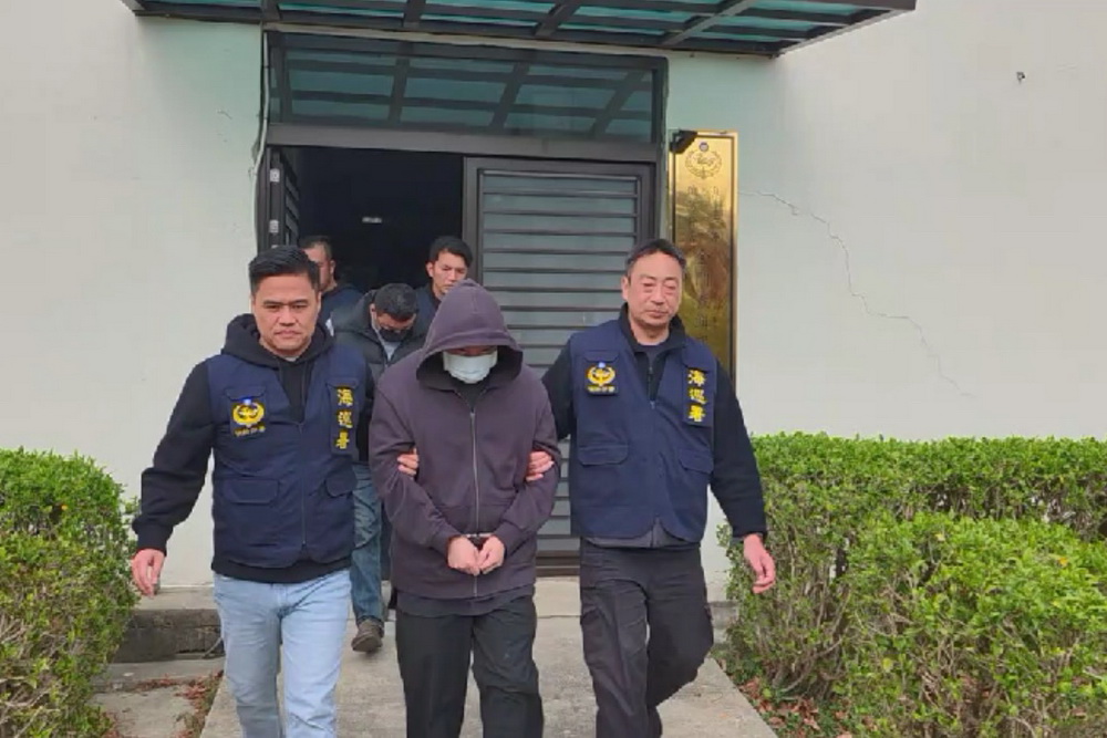 潮牌大亨藏身船舶密艙偷渡 金檢國安法起訴 48 潮牌大亨藏身船舶密艙偷渡 金檢國安法起訴 47