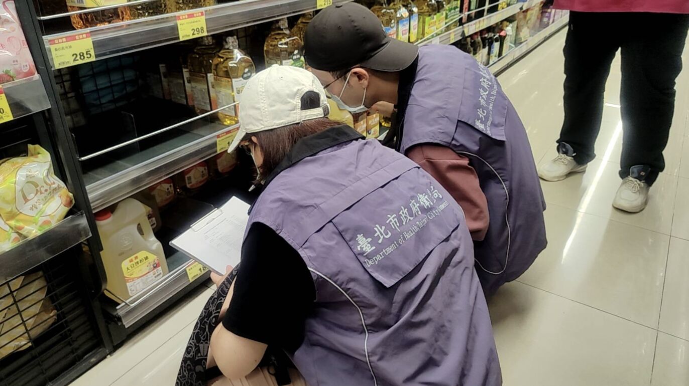 食藥署下通牒 致癌沙拉油7/3午前通路全下架!違者最重罰3百萬 108 食藥署下通牒 致癌沙拉油7/3午前通路全下架!違者最重罰3百萬 107