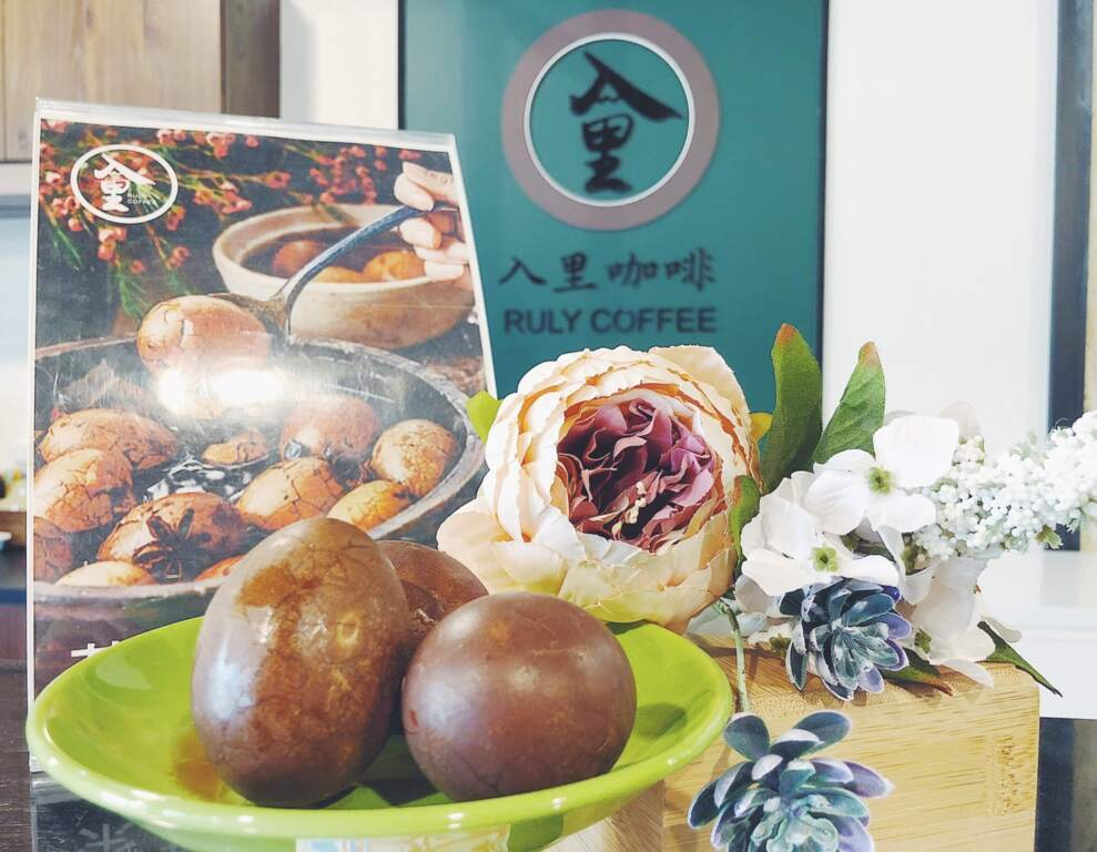 ▲搭台灣好行暢遊阿里山,「搭好行,尋好康」暑期優惠開跑,串聯75家店家送好康。