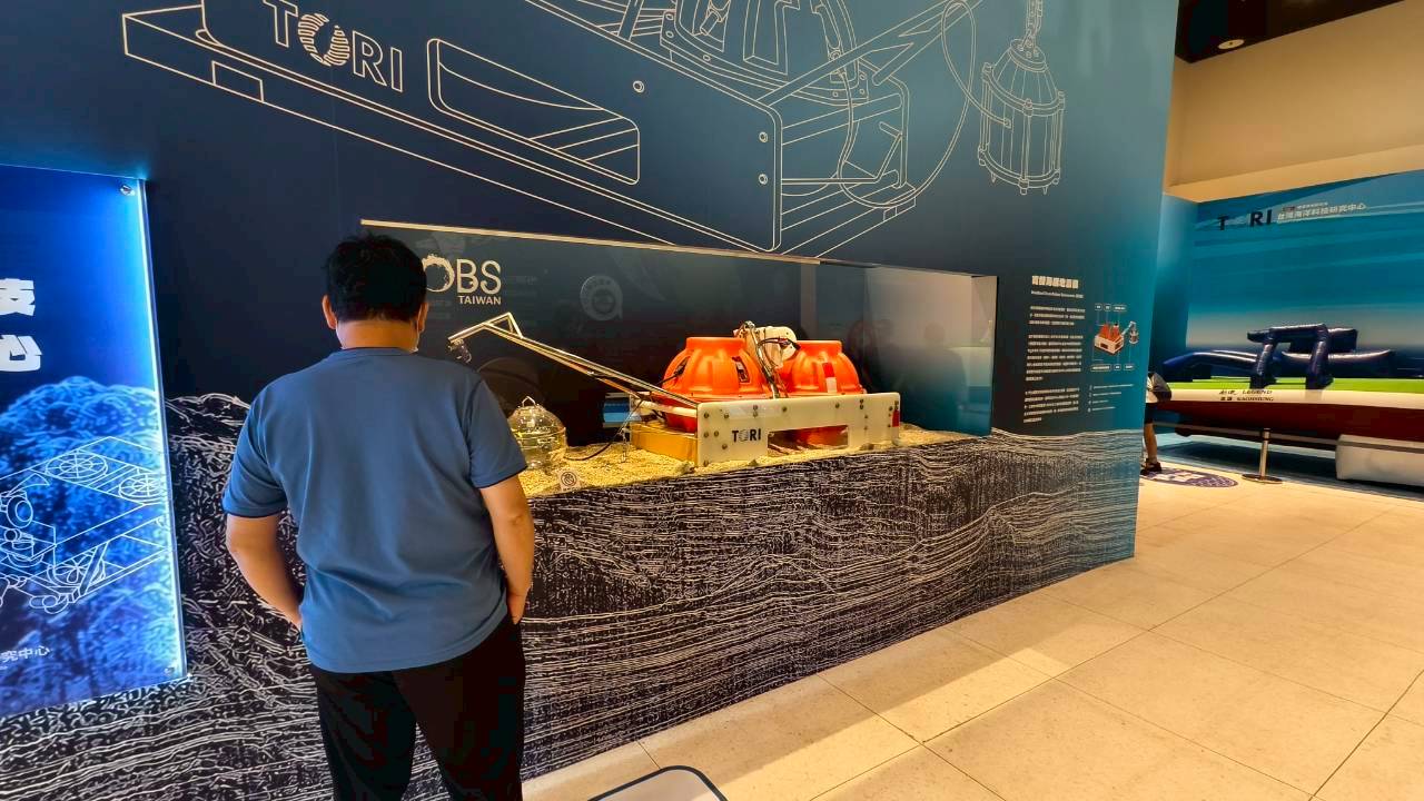 「科學家的秘密基地2.0」特展海科館開幕 點燃新世代對科技探索的熱情 fg9q897