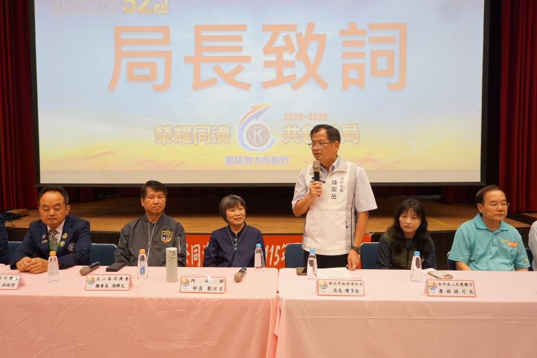 強化社區自主防救災能量 新北攜手同濟會培育防災士 8 《圖說》新北消陳崇岳局長希望參訓學員具備災前預防、災中應變及災後協助等能力,成為社區自主防災的重要推手。〈消防局提供〉