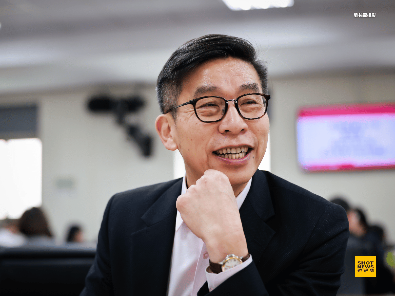 立法委員鍾佳濱從產業端,看見台灣在無人機產業上的未來。(劉祐龍攝影)