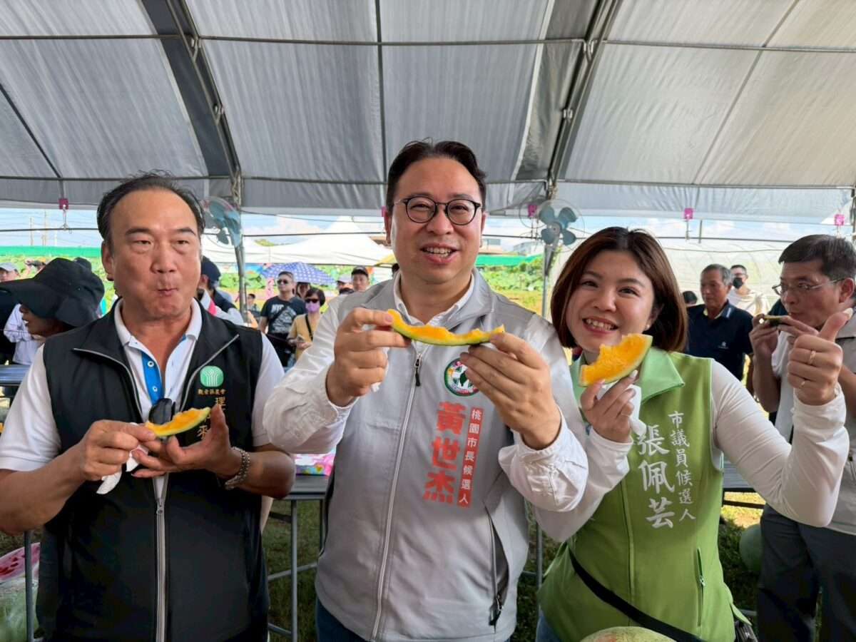 黃世杰現身桃園蓮花季談分區願景 盼展現行動力讓市民認同 S 177783253