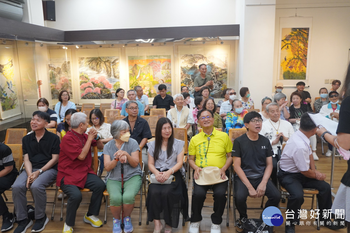 從塗鴉到大器格局，「長青藝采」水墨師生聯展璀璨登場。圖／彰化市公所提供