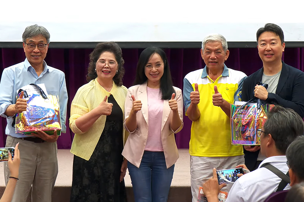 蔣萬安採購2千箱鳳梨釋迦　陳瑩邀致謝：他有聽到我的呼喊 223