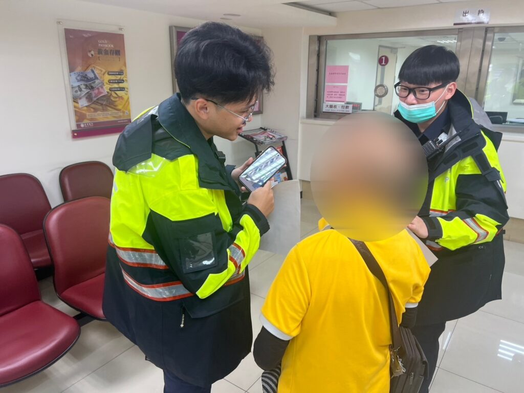 老翁被騙欲申請創業補助前 往辦理差點成人頭帳戶