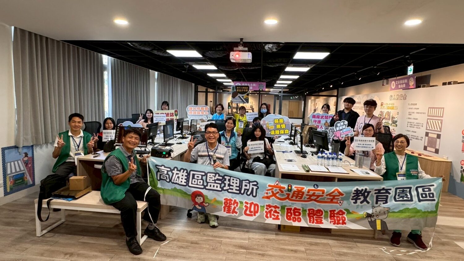 安全有你 高雄區監理所啟動暑期交通安全青年志工計畫