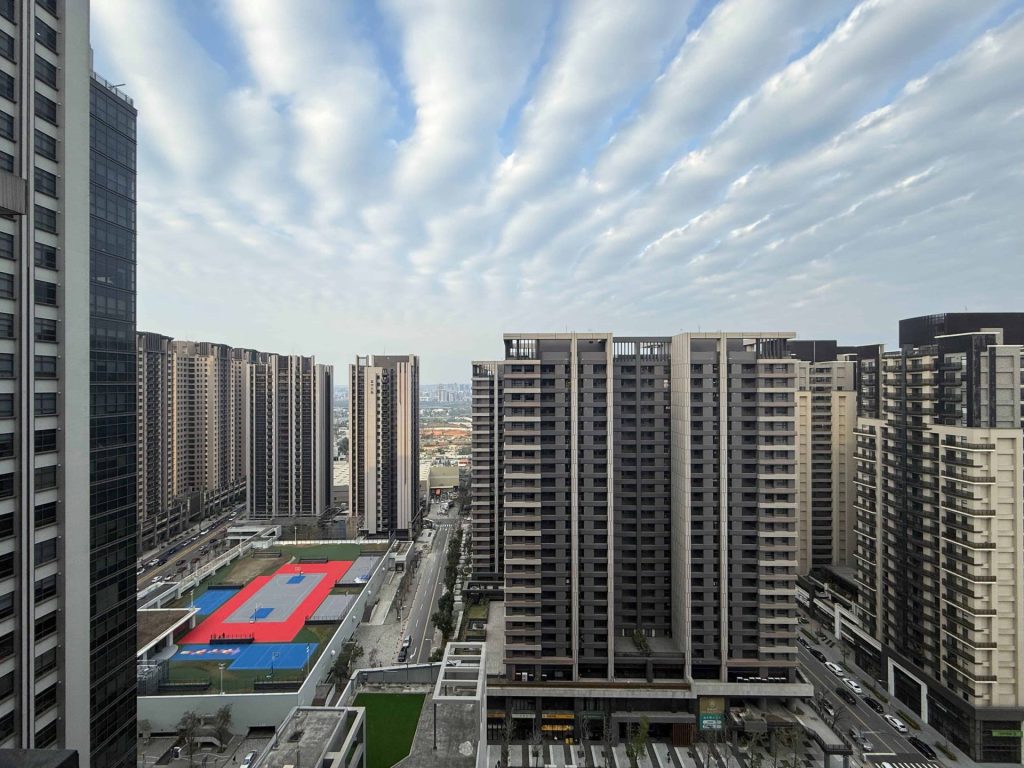 Freecompress 圖為新竹街景、中信房屋提供