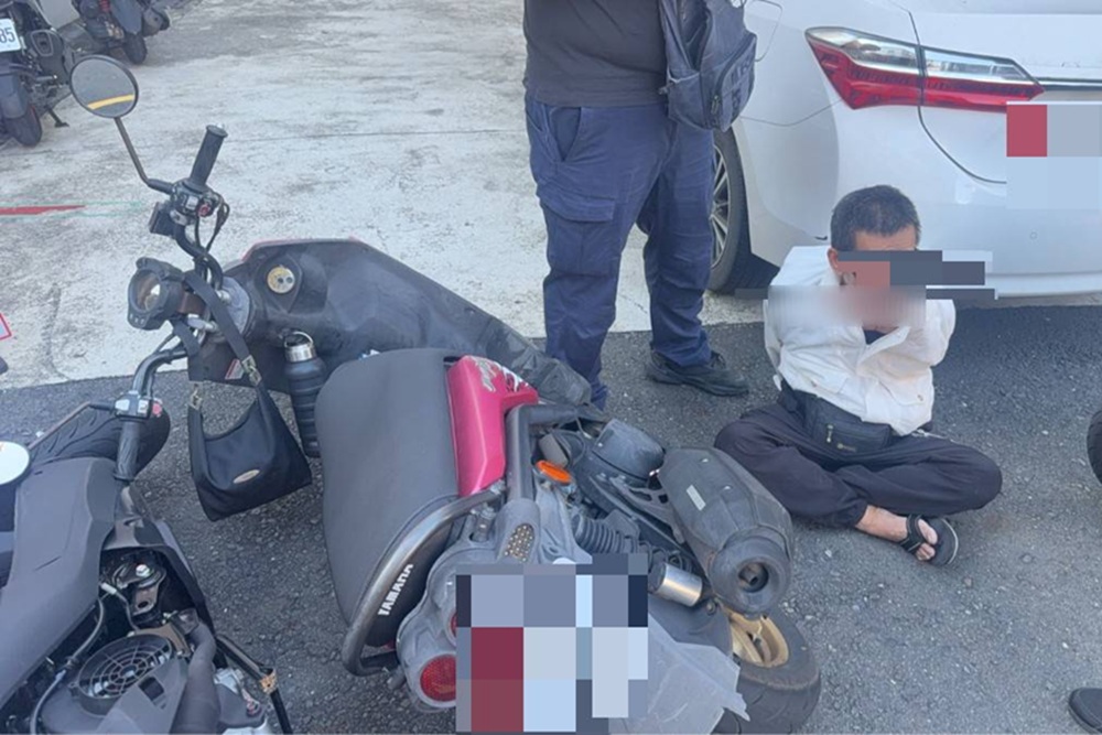 電眼鎖定失竊機車 61歲竊嫌拒捕推倒機車壓傷警員 194 cnews204260706a18