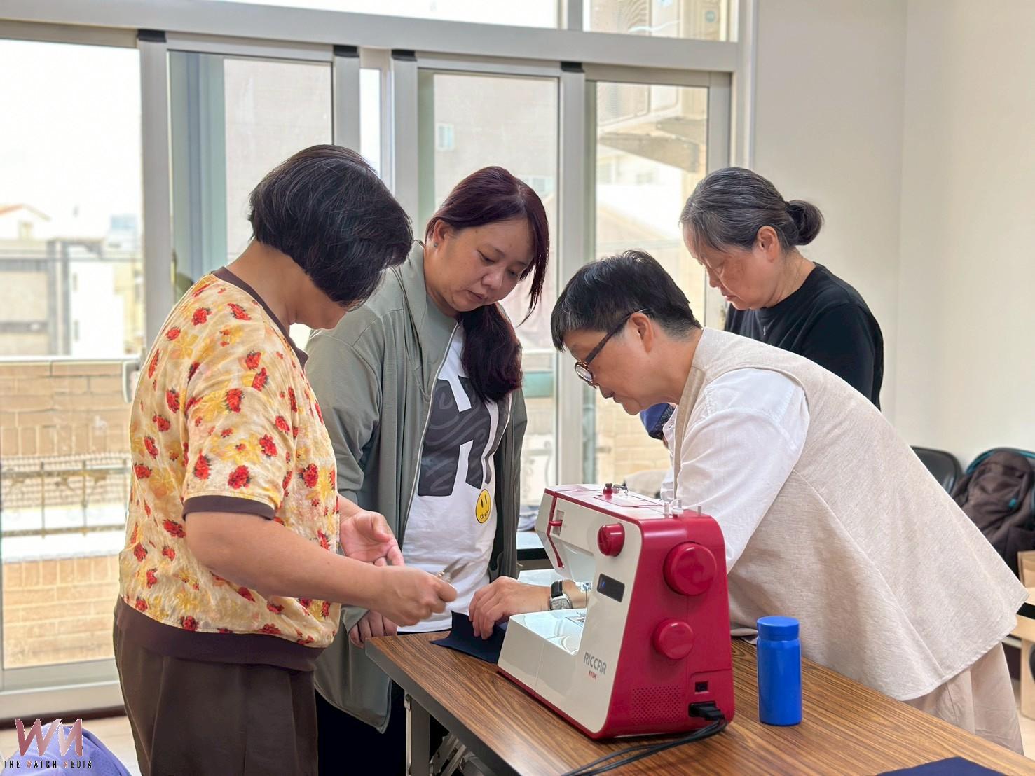 從照顧家人到創造收入 芥菜種會雲林開辦縫紉班 雲林家庭照顧者靠縫紉找回自信 - https://www.watchmedia01.com