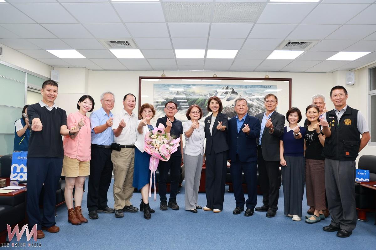 南投縣政府表揚6位退休人員 許淑華縣長祝福感謝期傳承經驗 - https://www.watchmedia01.com