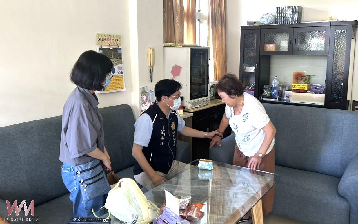 南投榮服處走訪基層關懷榮民眷貼心叮嚀防颱與居家安全 - https://www.watchmedia01.com
